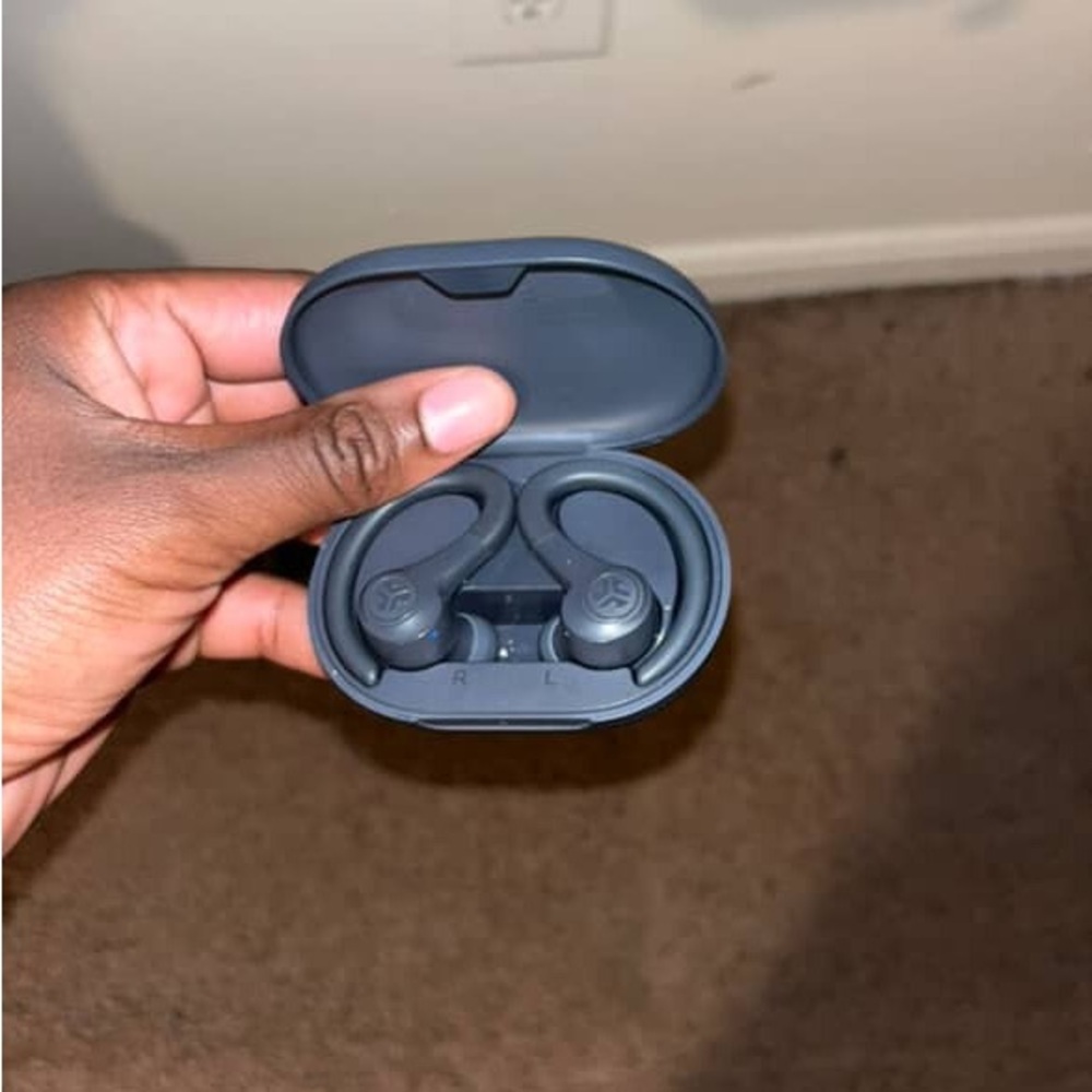 JLab  Earbuds - Picture 2 of 3